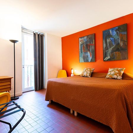 Hotel Burrhus Vaison-la-Romaine Esterno foto